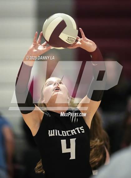 Thumbnail 1 in James Wood @ Warren County photogallery.