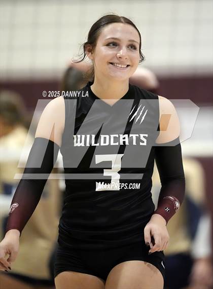 Thumbnail 2 in James Wood @ Warren County photogallery.