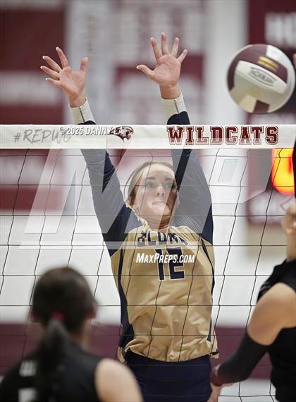 Thumbnail 3 in James Wood @ Warren County photogallery.