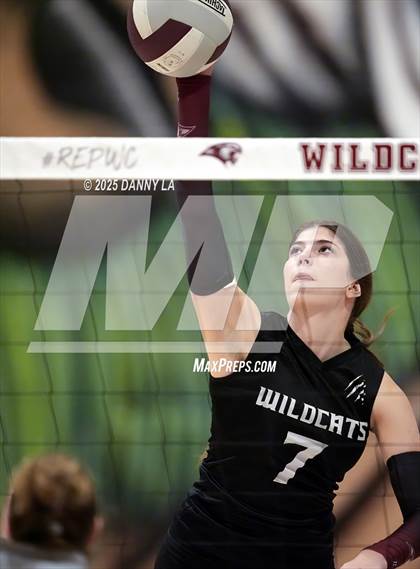 Thumbnail 3 in James Wood @ Warren County photogallery.