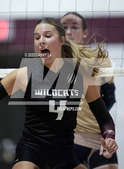 Thumbnail 2 in James Wood @ Warren County photogallery.