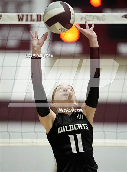 Thumbnail 2 in James Wood @ Warren County photogallery.