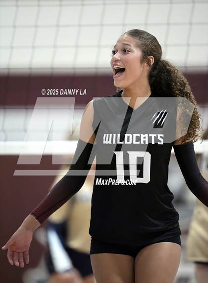 Thumbnail 1 in James Wood @ Warren County photogallery.