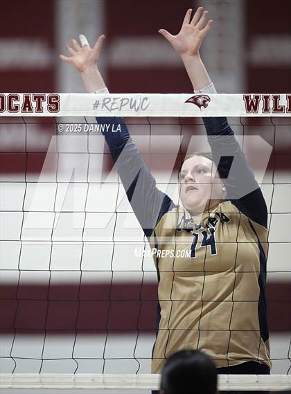 Thumbnail 2 in James Wood @ Warren County photogallery.