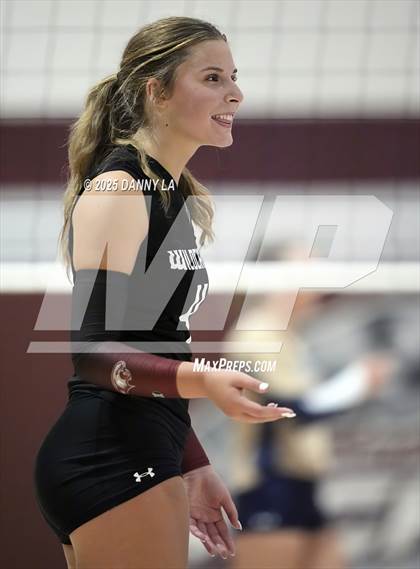 Thumbnail 1 in James Wood @ Warren County photogallery.