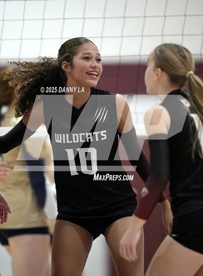 Thumbnail 3 in James Wood @ Warren County photogallery.