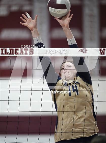 Thumbnail 3 in James Wood @ Warren County photogallery.