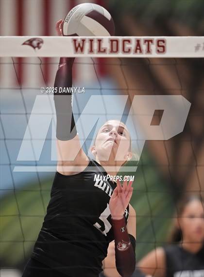 Thumbnail 3 in James Wood @ Warren County photogallery.