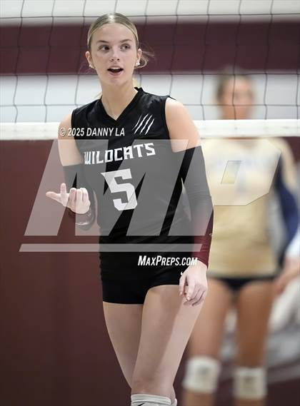 Thumbnail 1 in James Wood @ Warren County photogallery.