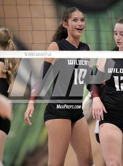 Thumbnail 3 in James Wood @ Warren County photogallery.