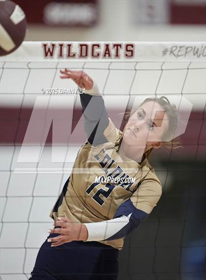 Thumbnail 1 in James Wood @ Warren County photogallery.