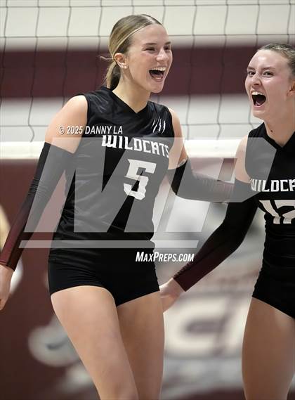 Thumbnail 2 in James Wood @ Warren County photogallery.