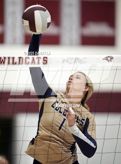 Thumbnail 1 in James Wood @ Warren County photogallery.