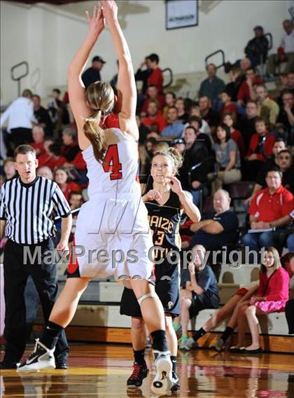 Thumbnail 3 in Maize South vs. Hesston (KSHSAA 4A Substate Semi-Finals) photogallery.