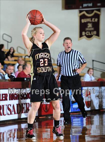 Thumbnail 1 in Maize South vs. Hesston (KSHSAA 4A Substate Semi-Finals) photogallery.