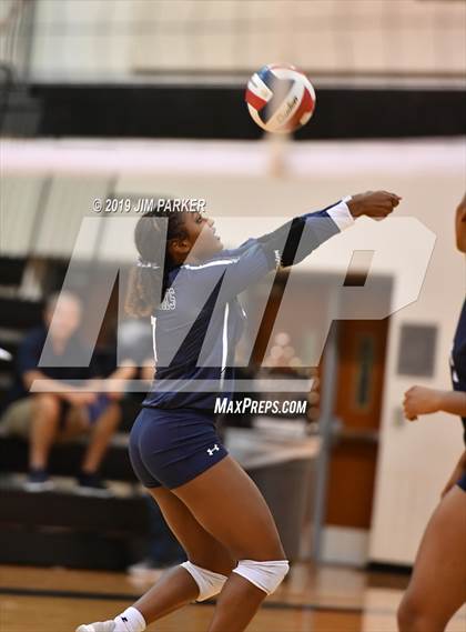 Thumbnail 3 in McNeil @ Vandegrift photogallery.