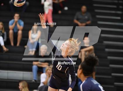 Thumbnail 3 in McNeil @ Vandegrift photogallery.