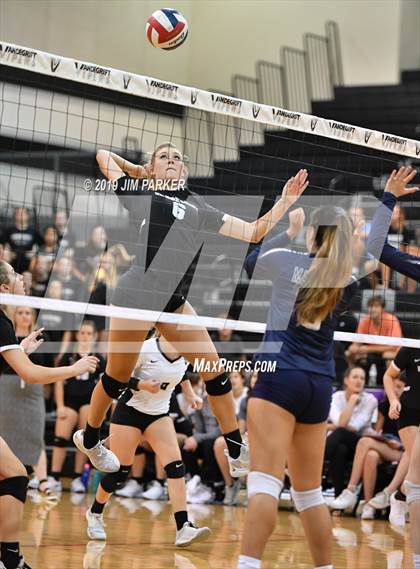 Thumbnail 1 in McNeil @ Vandegrift photogallery.