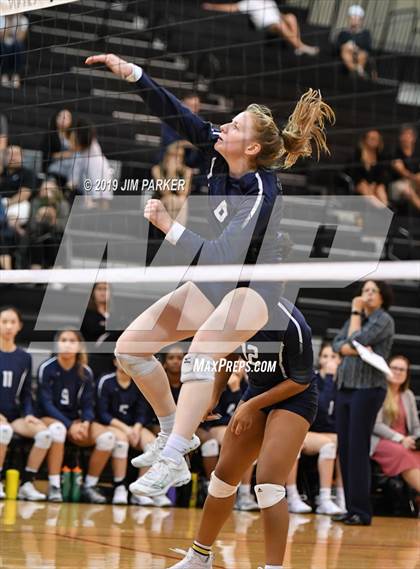 Thumbnail 2 in McNeil @ Vandegrift photogallery.