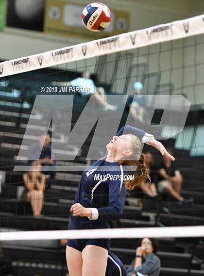 Thumbnail 1 in McNeil @ Vandegrift photogallery.