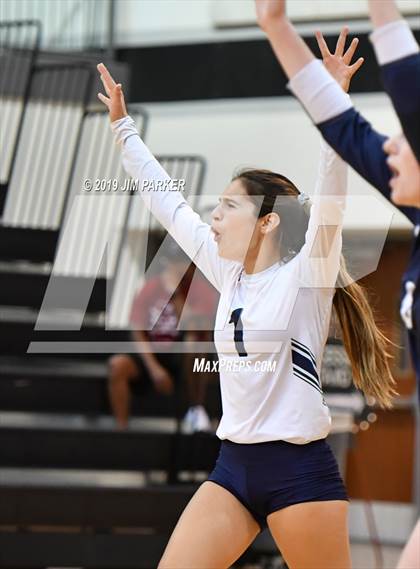Thumbnail 1 in McNeil @ Vandegrift photogallery.