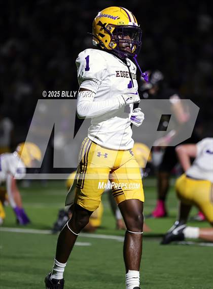 Thumbnail 3 in Grand Saline vs Edgewood photogallery.