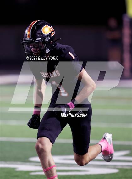 Thumbnail 3 in Grand Saline vs Edgewood photogallery.