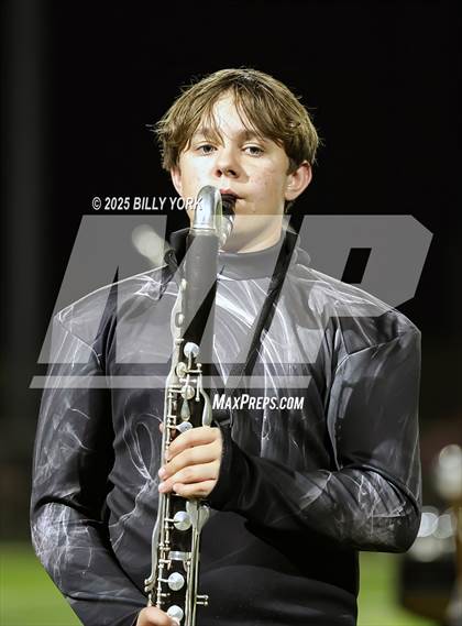 Thumbnail 3 in Grand Saline vs Edgewood photogallery.