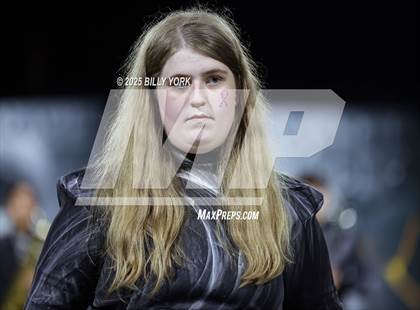 Thumbnail 2 in Grand Saline vs Edgewood photogallery.