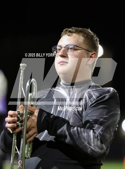 Thumbnail 1 in Grand Saline vs Edgewood photogallery.