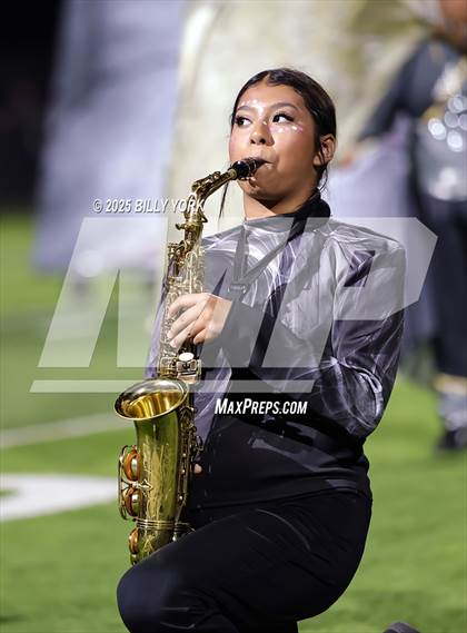 Thumbnail 3 in Grand Saline vs Edgewood photogallery.