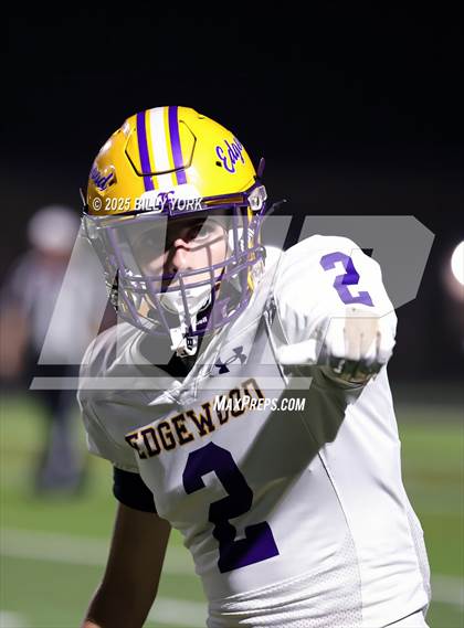 Thumbnail 3 in Grand Saline vs Edgewood photogallery.