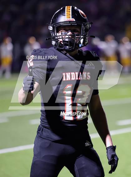 Thumbnail 2 in Grand Saline vs Edgewood photogallery.