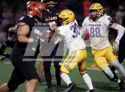 Thumbnail 2 in Grand Saline vs Edgewood photogallery.