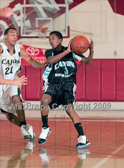 Thumbnail 2 in Canyon Springs vs Cajon (Rose City Round Ball Classic) photogallery.
