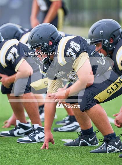 Thumbnail 2 in Porter vs Galena Park (A Team) photogallery.