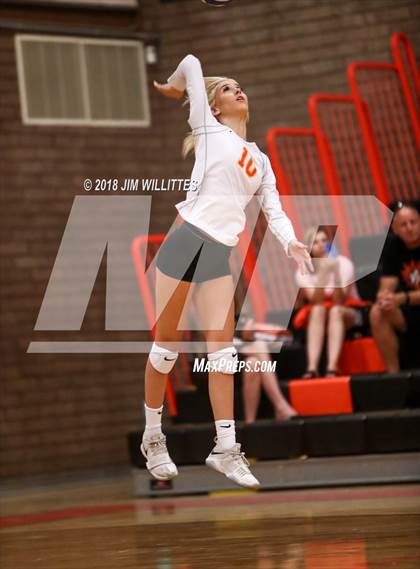 Thumbnail 3 in Ironwood Ridge @ Corona del Sol photogallery.