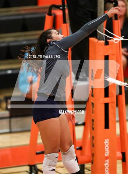 Thumbnail 3 in Ironwood Ridge @ Corona del Sol photogallery.