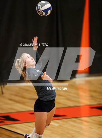 Thumbnail 2 in Ironwood Ridge @ Corona del Sol photogallery.