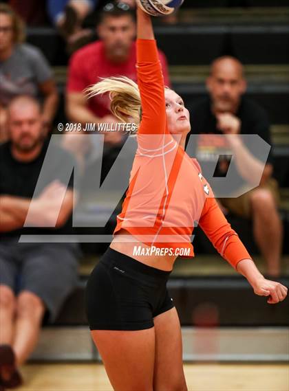 Thumbnail 3 in Ironwood Ridge @ Corona del Sol photogallery.