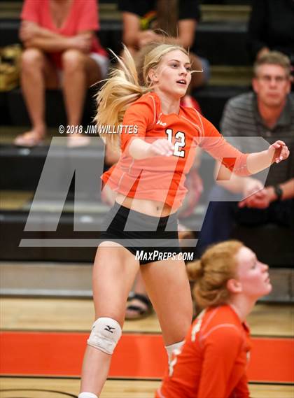 Thumbnail 3 in Ironwood Ridge @ Corona del Sol photogallery.