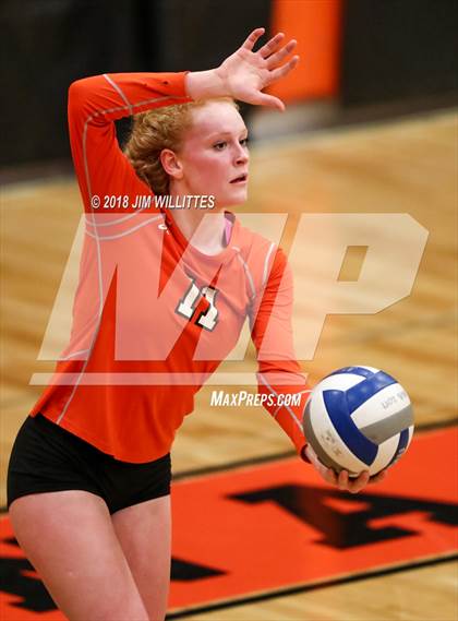 Thumbnail 1 in Ironwood Ridge @ Corona del Sol photogallery.
