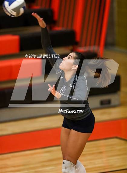 Thumbnail 2 in Ironwood Ridge @ Corona del Sol photogallery.