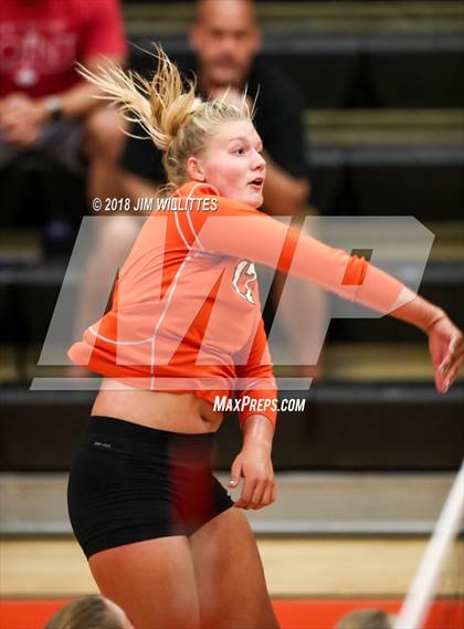 Thumbnail 1 in Ironwood Ridge @ Corona del Sol photogallery.
