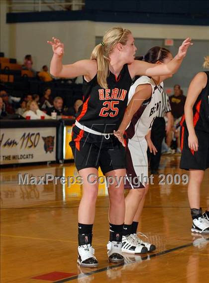 Thumbnail 2 in Benton vs. Herrin photogallery.