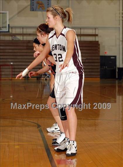 Thumbnail 1 in Benton vs. Herrin photogallery.
