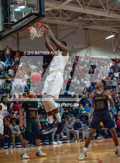 Thumbnail 1 in West Charlotte vs. R.J. Reynolds (NCHSAA Western Regional Final) photogallery.