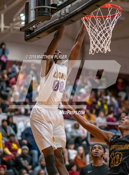 Thumbnail 1 in West Charlotte vs. R.J. Reynolds (NCHSAA Western Regional Final) photogallery.