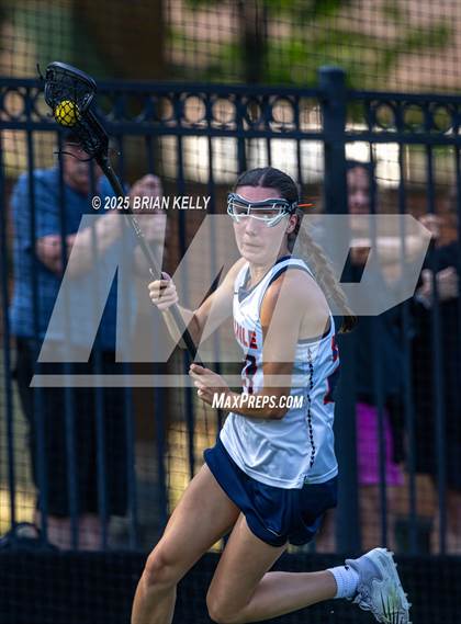 Thumbnail 3 in Walpole vs Reading Memorial (MIAA Division 2 Final) photogallery.