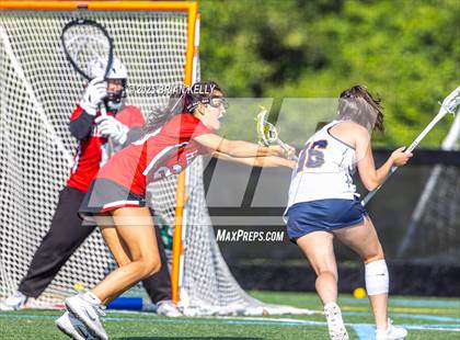 Thumbnail 3 in Walpole vs Reading Memorial (MIAA Division 2 Final) photogallery.